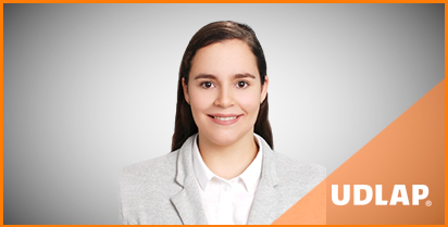 Mónica Gil Amorin, egresada de la licenciatura en Ingeniería en Logística, generación 2021.